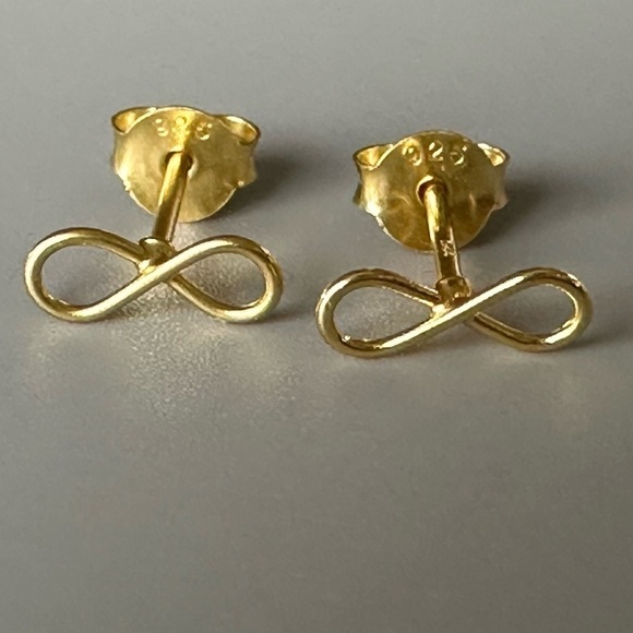 24k Gold Vermeil Infinity Tiny Stud Earrings - Picture 8 of 8